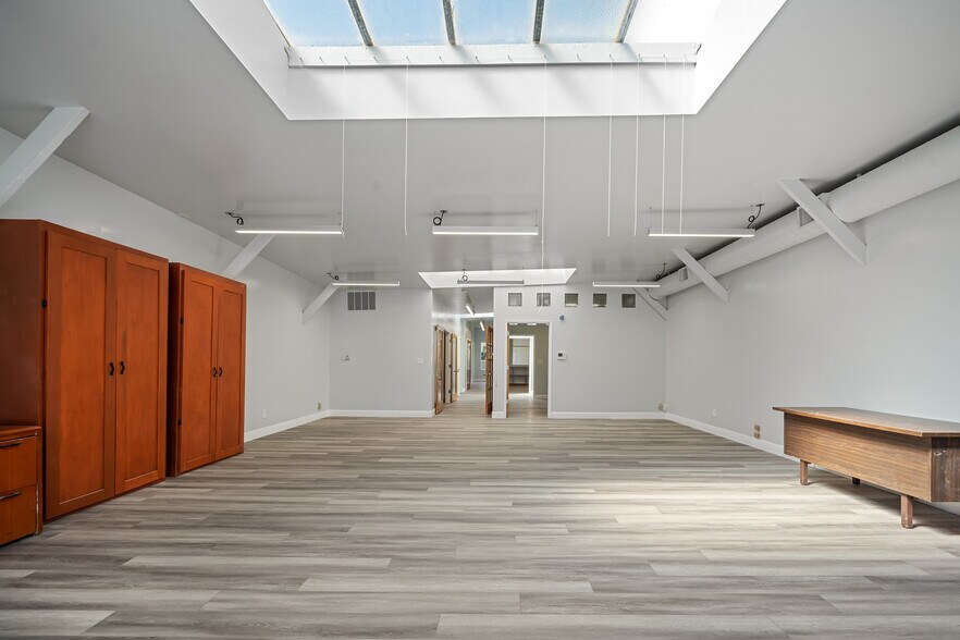 More Photos Of 443 Tehama St, San Francisco Loft Creative Space For Sale