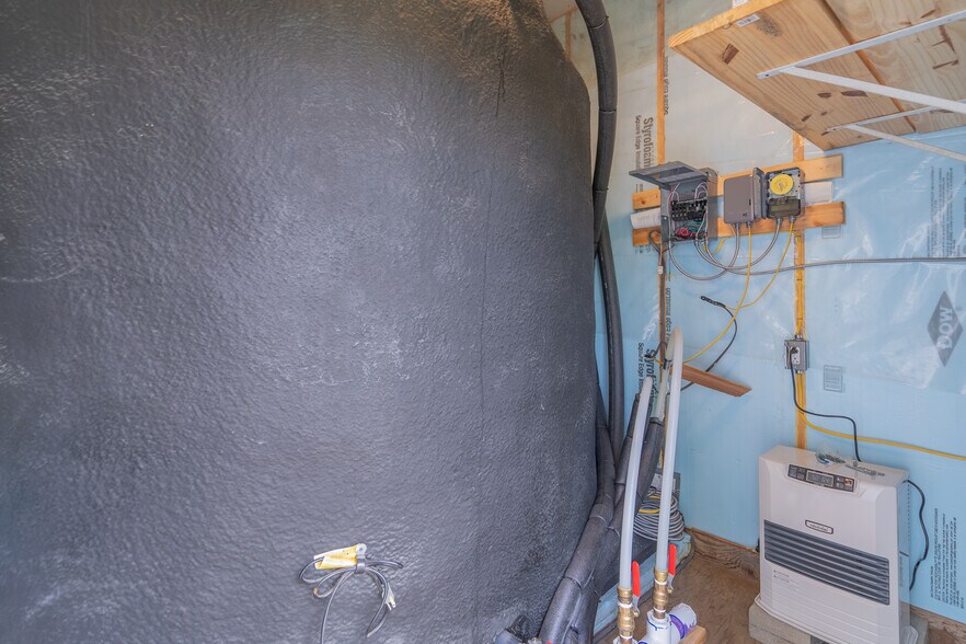 More Photos Of Quartz Lake, Delta Junction Lodge Meeting Hall For Sale