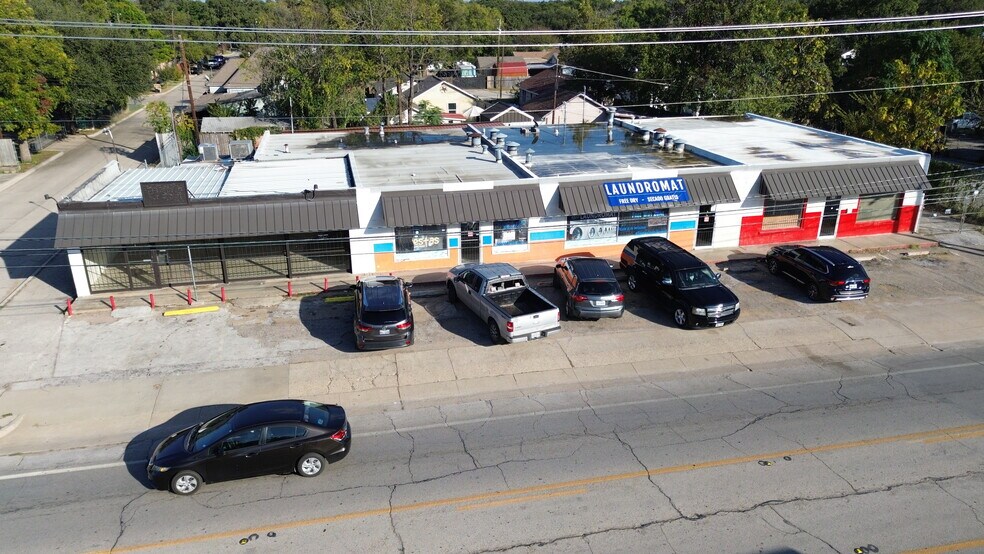 More Photos Of 1006-1012 N Sylvania Ave, Fort Worth Storefront For Lease