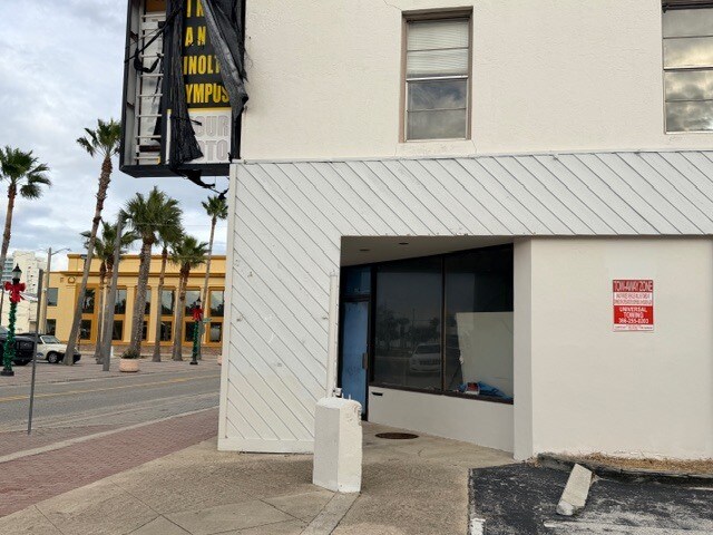 More Photos Of 604 Main St, Daytona Beach Storefront Retail Office For Sale