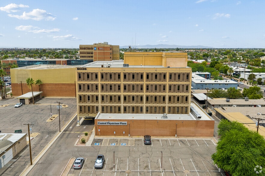 More Photos Of 6036 N 19th Ave, Phoenix Medical For Sale