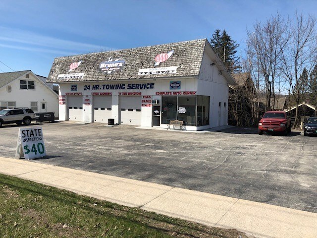 Primary Photo Of 137 N Main St, Rutland Auto Repair For Sale