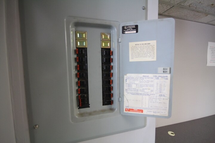 More Photos Of 7 Henry St, Worcester Light Manufacturing For Lease