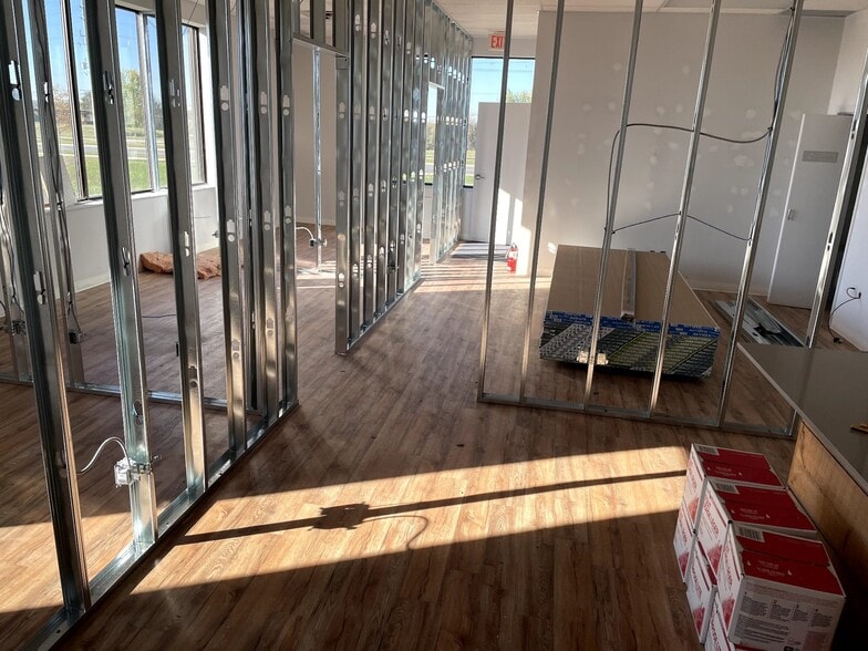 More Photos Of 1185 Franklin Blvd, Cambridge Warehouse For Lease