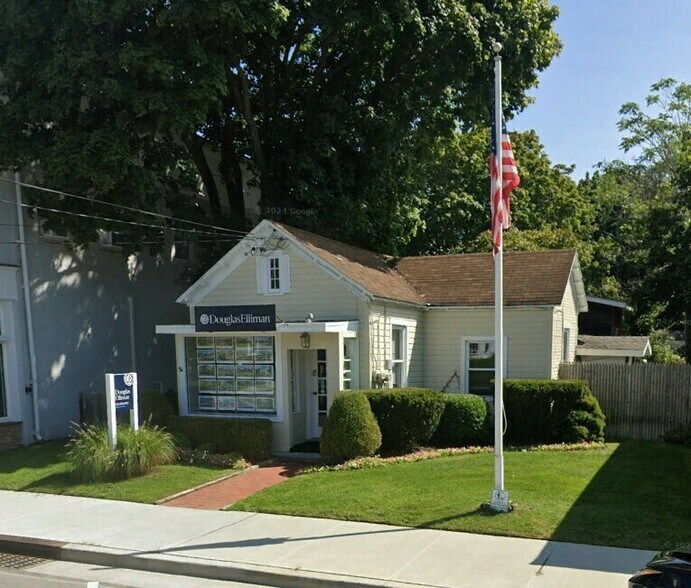 More Photos Of 134 Jessup Ave, Quogue Loft Creative Space For Lease