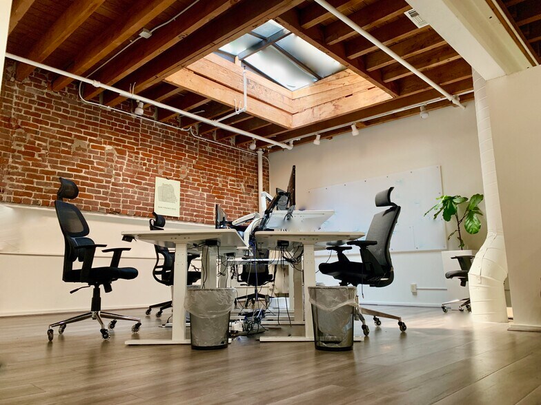 More Photos Of 1351-1353 3rd Street Promenade, Santa Monica Loft Creative Space For Lease