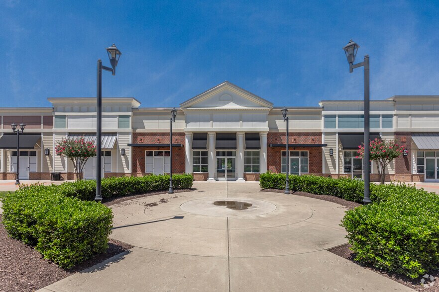 More Photos Of Midlothian Tpke, Chesterfield Unknown For Lease