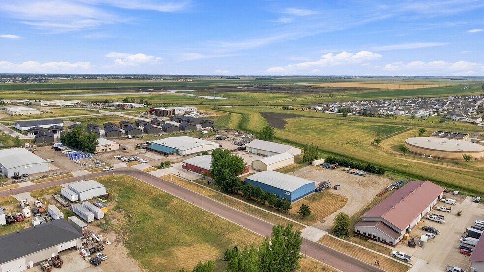 More Photos Of 5936 53rd Ave, Fargo Warehouse For Sale