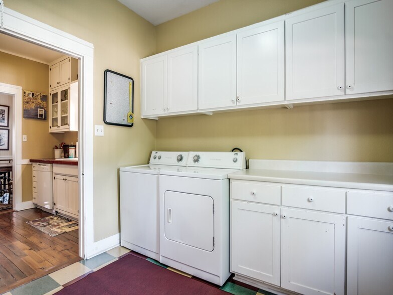 More Photos Of 118 N Plant Ave, Boerne Medical For Lease