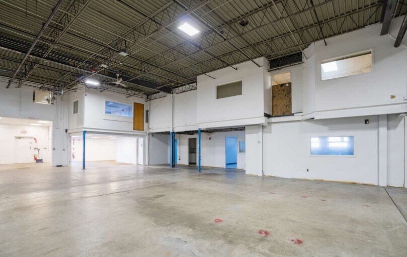 More Photos Of 41 Innerbelt Rd, Somerville Warehouse For Lease