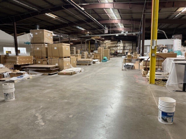 More Photos Of 1652 Ellen Rd, Benton Harbor Manufacturing For Lease