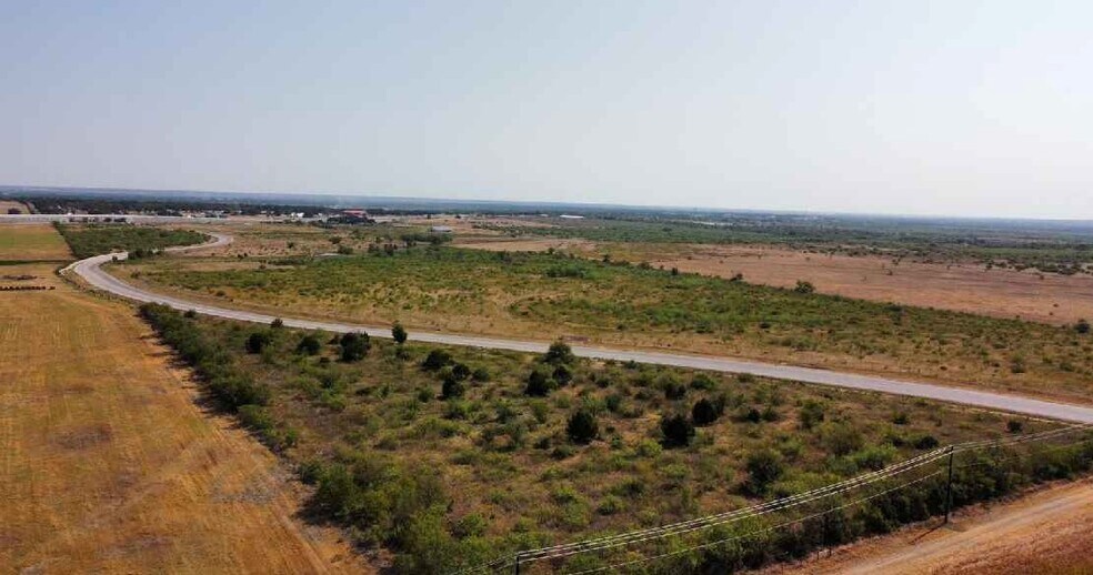 More Photos Of Kellam Road, Del Valle Land For Sale