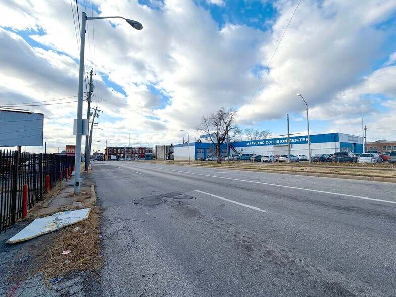 More Photos Of 3210 E Monument St, Baltimore Auto Repair For Sale
