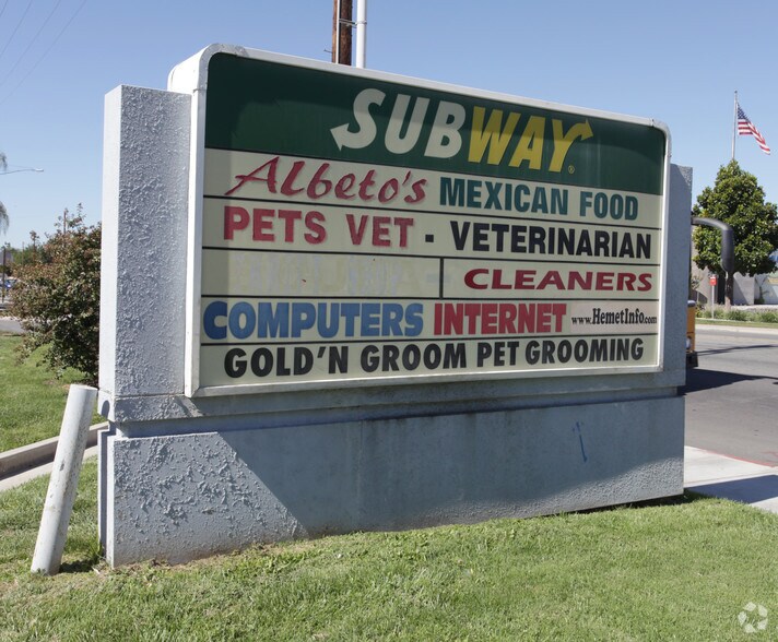 More Photos Of 41995 Florida Ave, Hemet Unknown For Lease