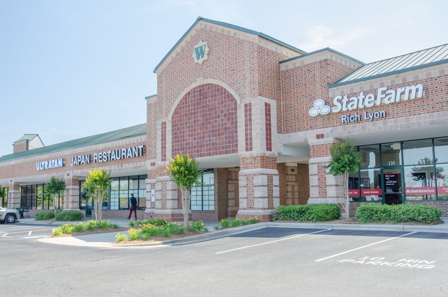 More Photos Of 121-179 Cross Center Rd, Denver Unknown For Lease