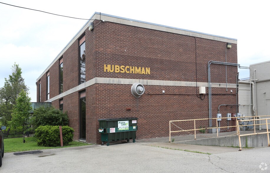 More Photos Of 22N159 Pepper Rd, Lake Barrington Warehouse For Sale