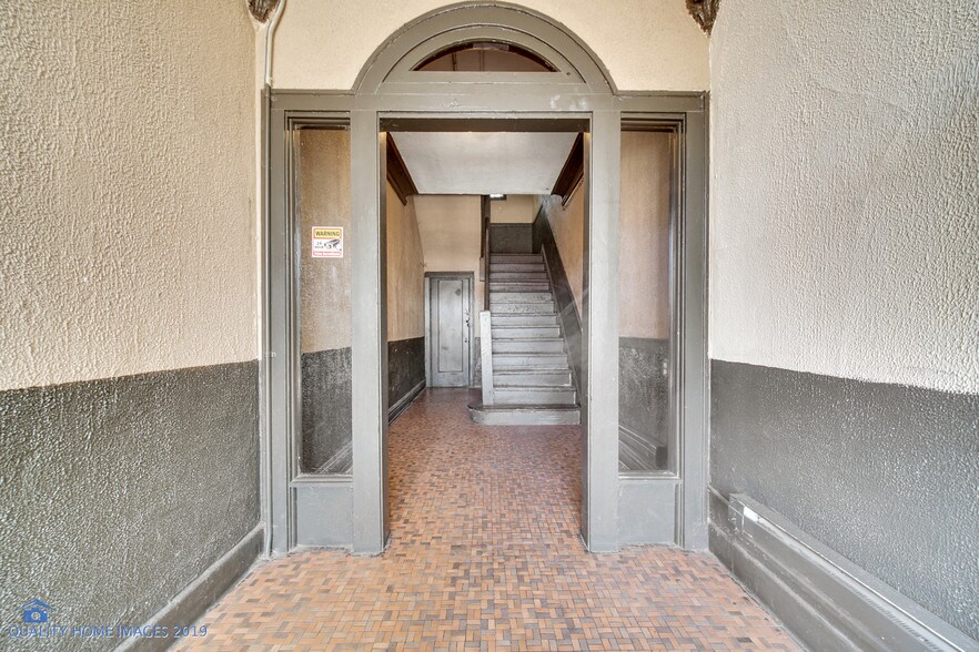 More Photos Of 932-944 E 79th St, Chicago Apartments For Sale