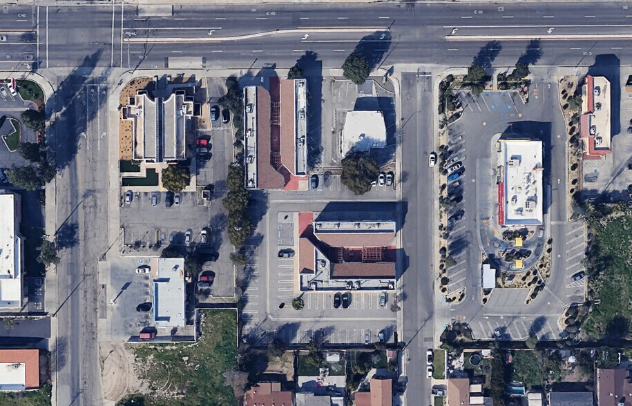 More Photos Of 1799 E Florida Ave, Hemet Freestanding For Lease