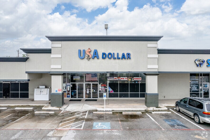 More Photos Of 918 W Southmore Ave, Pasadena Freestanding For Lease