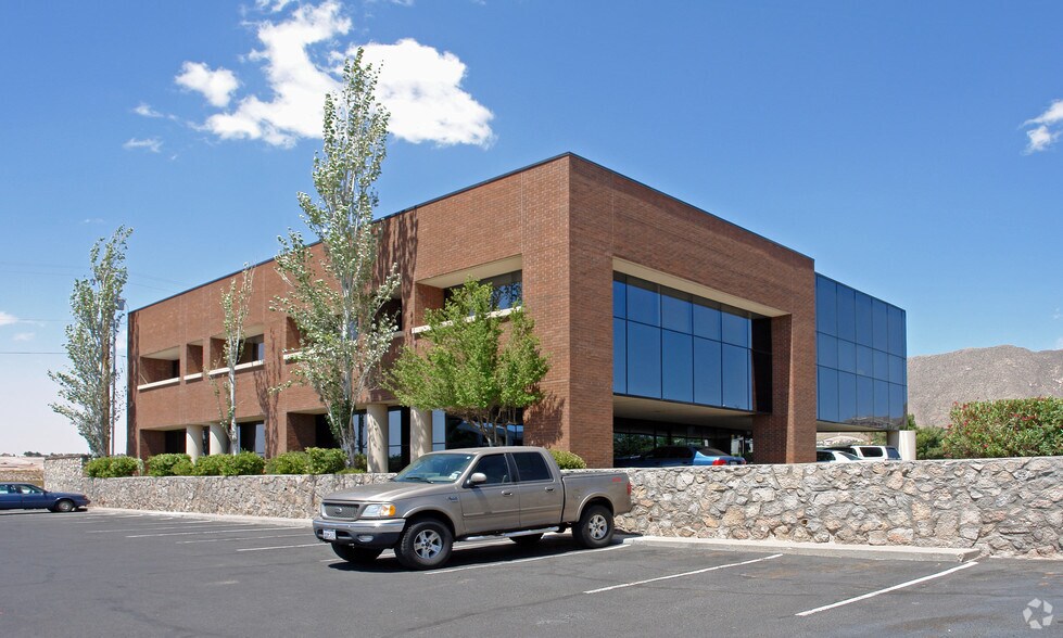 More Photos Of 501 Executive Center Blvd, El Paso Office For Lease