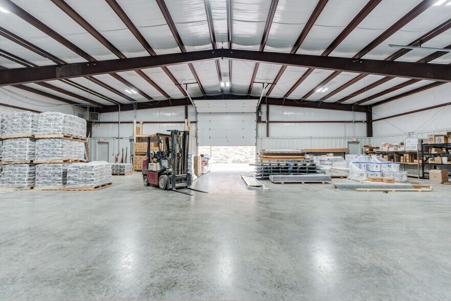 More Photos Of 4805 N Interstate 27, Lubbock Industrial For Sale