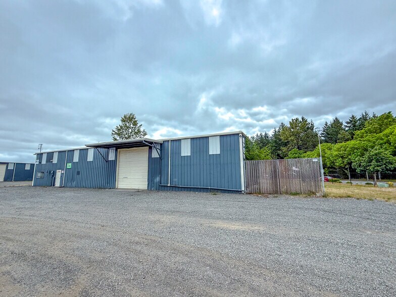 More Photos Of 7635 Betti Ln NE, Olympia Unknown For Lease