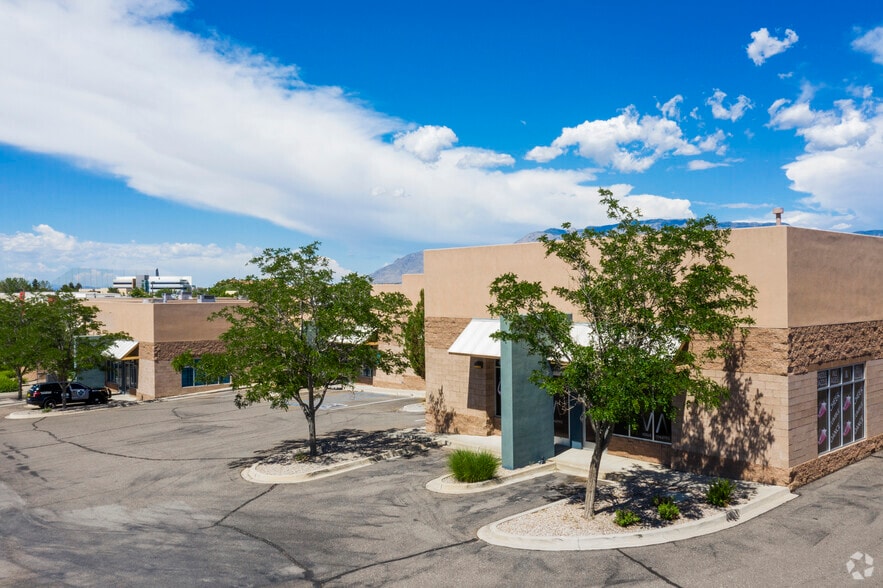 More Photos Of 2420 Comanche Rd NE, Albuquerque Unknown For Lease