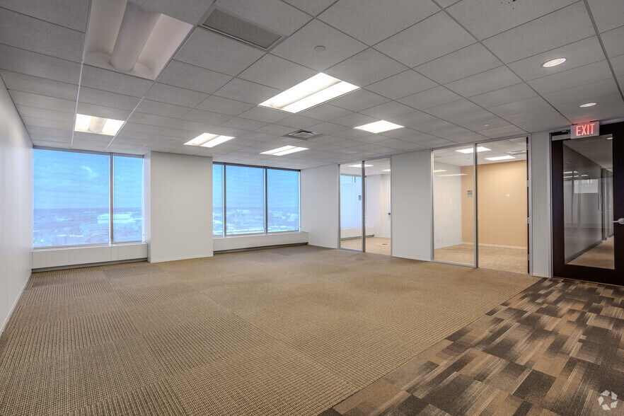 More Photos Of 180 E Broad St, Columbus Office For Lease