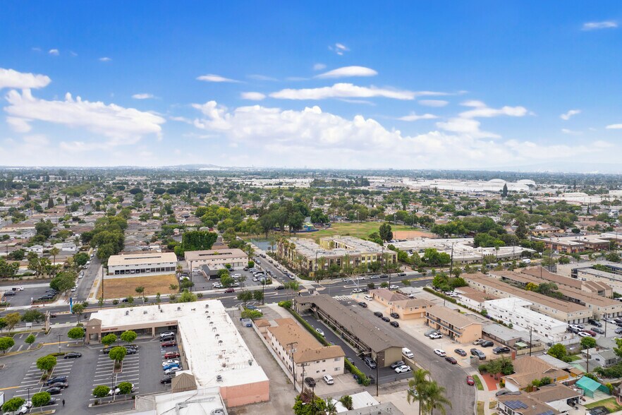 More Photos Of 3301 E Artesia Blvd, Long Beach Multifamily For Sale