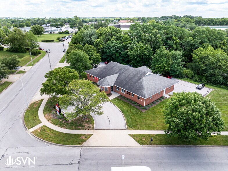 More Photos Of 1708 Jaggie Fox Way, Lexington Office For Sale