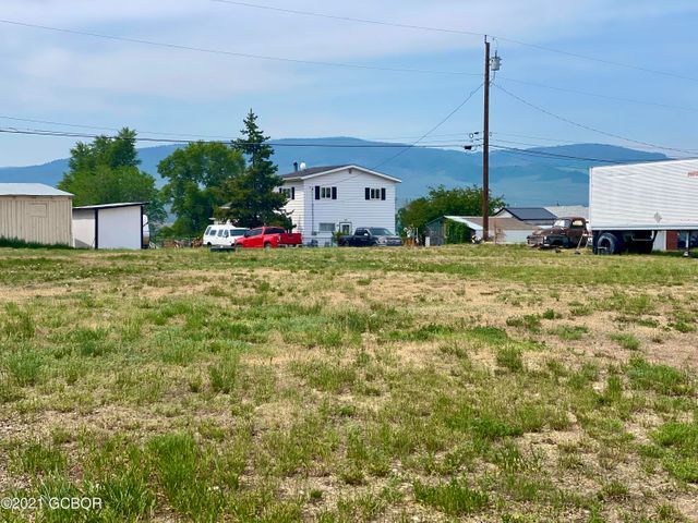 More Photos Of 210 Grand, Kremmling Land For Sale