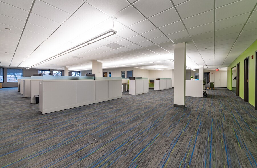 More Photos Of 500 River Ridge Dr, Norwood Office For Lease