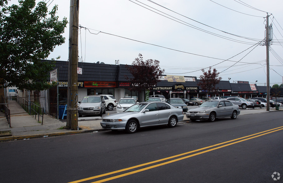 Primary Photo Of 436-464 Nome Ave, Staten Island Storefront Retail Office For Lease