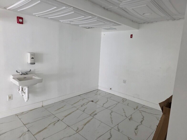 More Photos Of 983-985 church street, Baldwin Storefront For Lease
