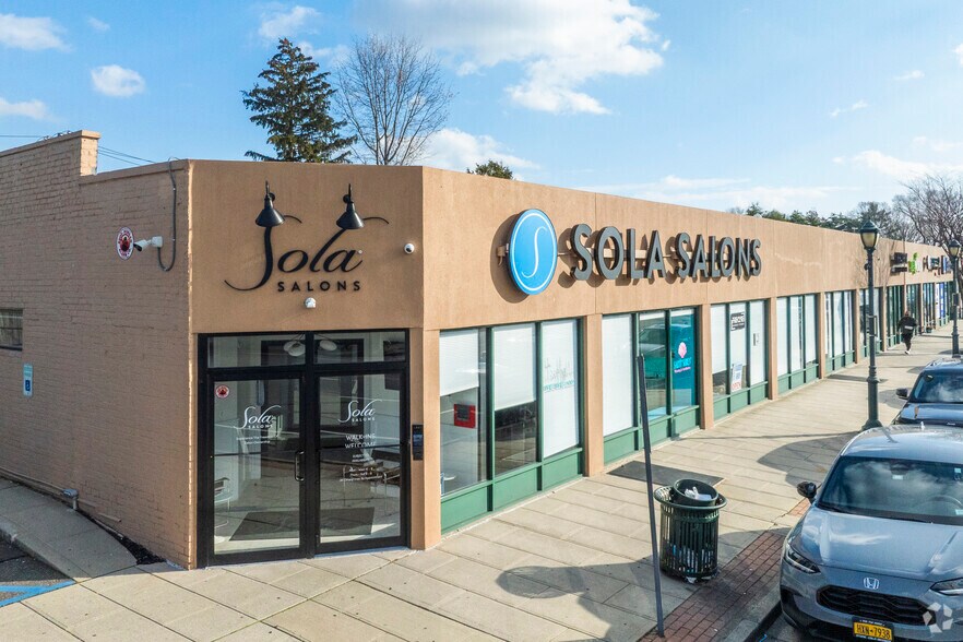 Primary Photo Of 1149-1171 Merrick Ave, Merrick General Retail For Lease