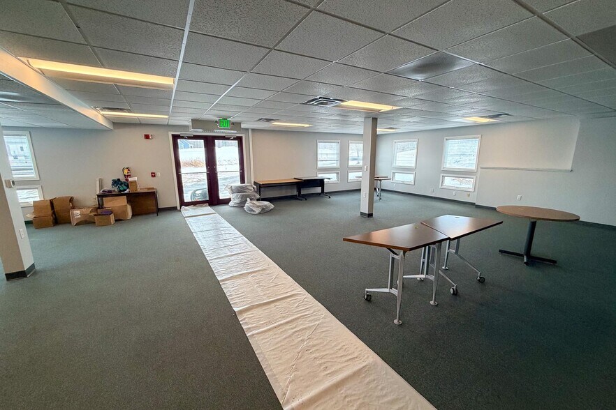 More Photos Of 2096 Airport Rd, Berlin Office For Sale