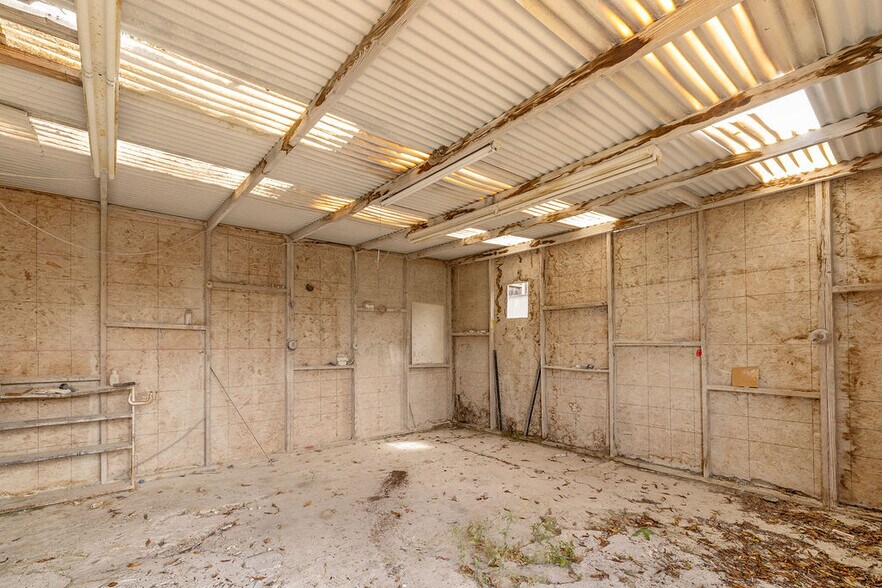 More Photos Of 9370 Macarthur Blvd, Oakland Storefront For Sale