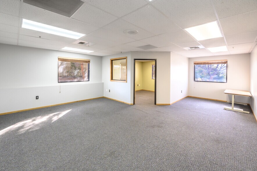More Photos Of 5405 Mae Anne Ave, Reno Office For Sale