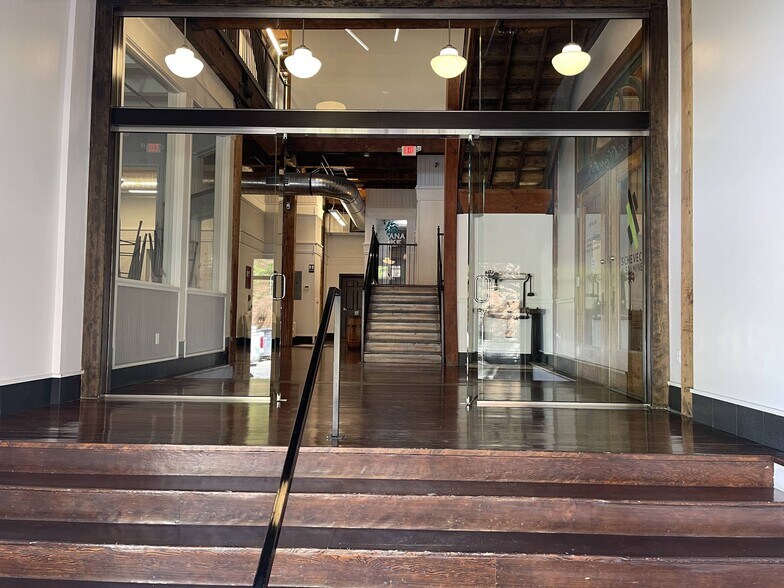 More Photos Of 2223 Montana Ave, Billings Office For Lease