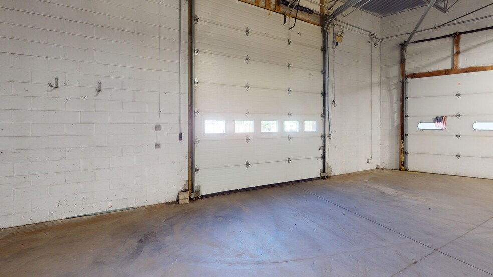 More Photos Of 1395 Tolland Tpke, Manchester Manufacturing For Lease