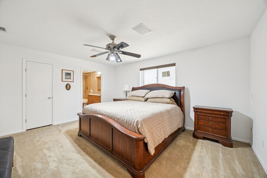 More Photos Of 930 Aviator Dr, Fort Worth Specialty For Sale