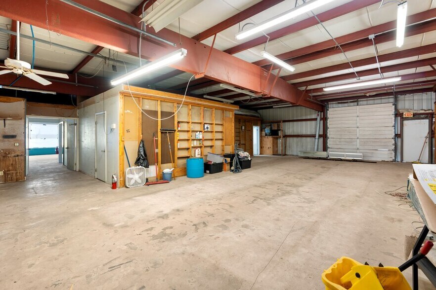 More Photos Of 1620 Cypress Dr, Jupiter Warehouse For Sale