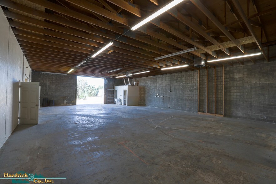 More Photos Of 2478 Victor Ave, Redding Light Manufacturing For Lease