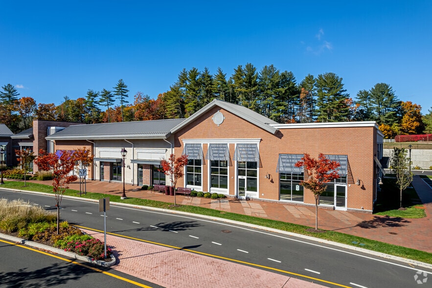 More Photos Of 21 Ensign Dr, Avon Unknown For Lease