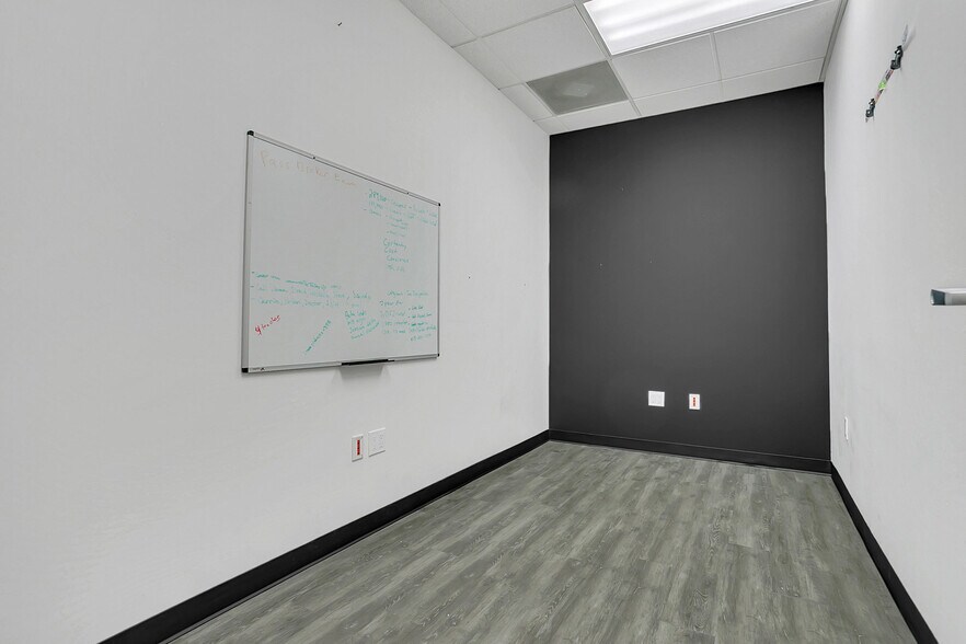 More Photos Of 2450 Maitland Center Pky, Maitland Office For Sale