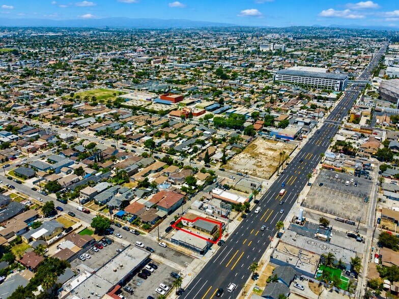 More Photos Of 10623 S Prairie Ave, Inglewood Storefront Retail Residential For Lease