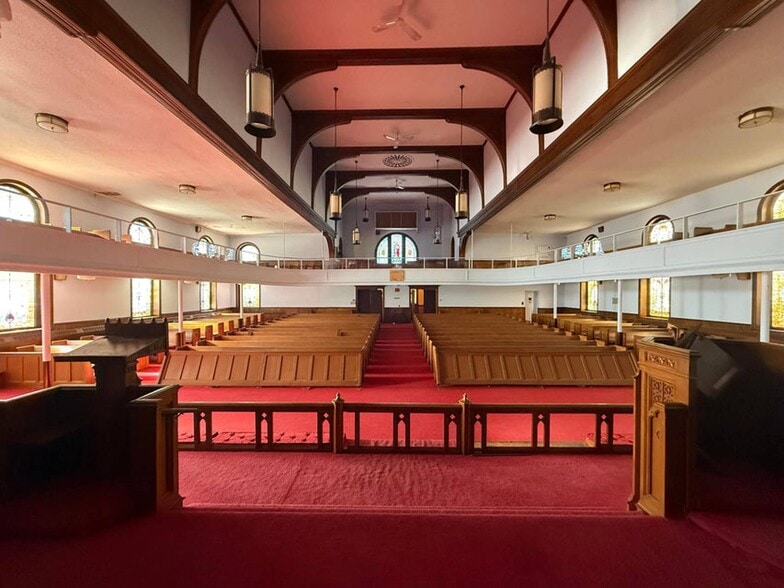 More Photos Of 17 Fremont St, Gloversville Religious Facility For Sale