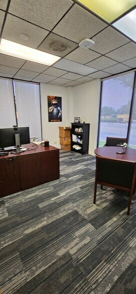 More Photos Of 16850 Diana Ln, Houston Loft Creative Space For Sale