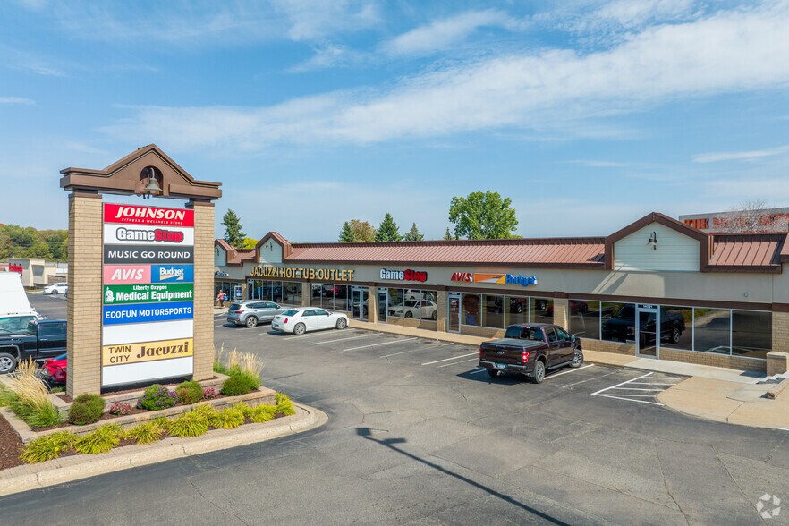 More Photos Of 14001-14033 Grand Ave, Burnsville Unknown For Lease