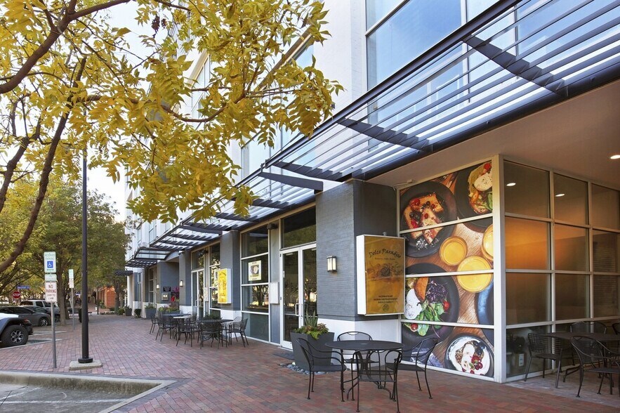 More Photos Of 5040 Addison Cir, Addison Office For Lease